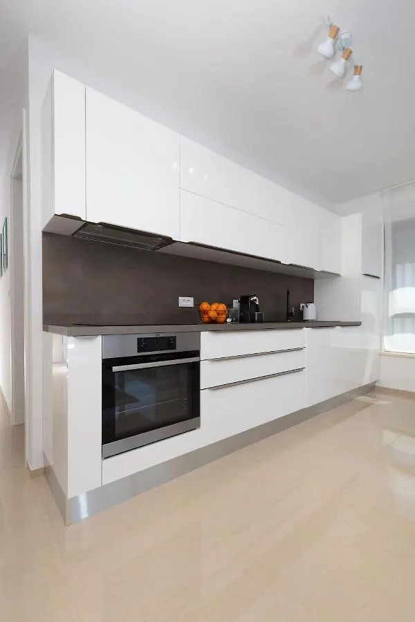 Tirkiz Apartment Banjole 0*,
