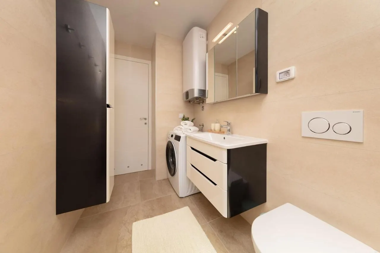 Tirkiz Apartment Banjole Croatia